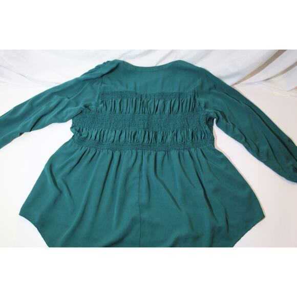 Torrid Button-up Babydoll Smocked Tunic Top Women's 2 Green Button-up V-neck - Picture 10 of 12